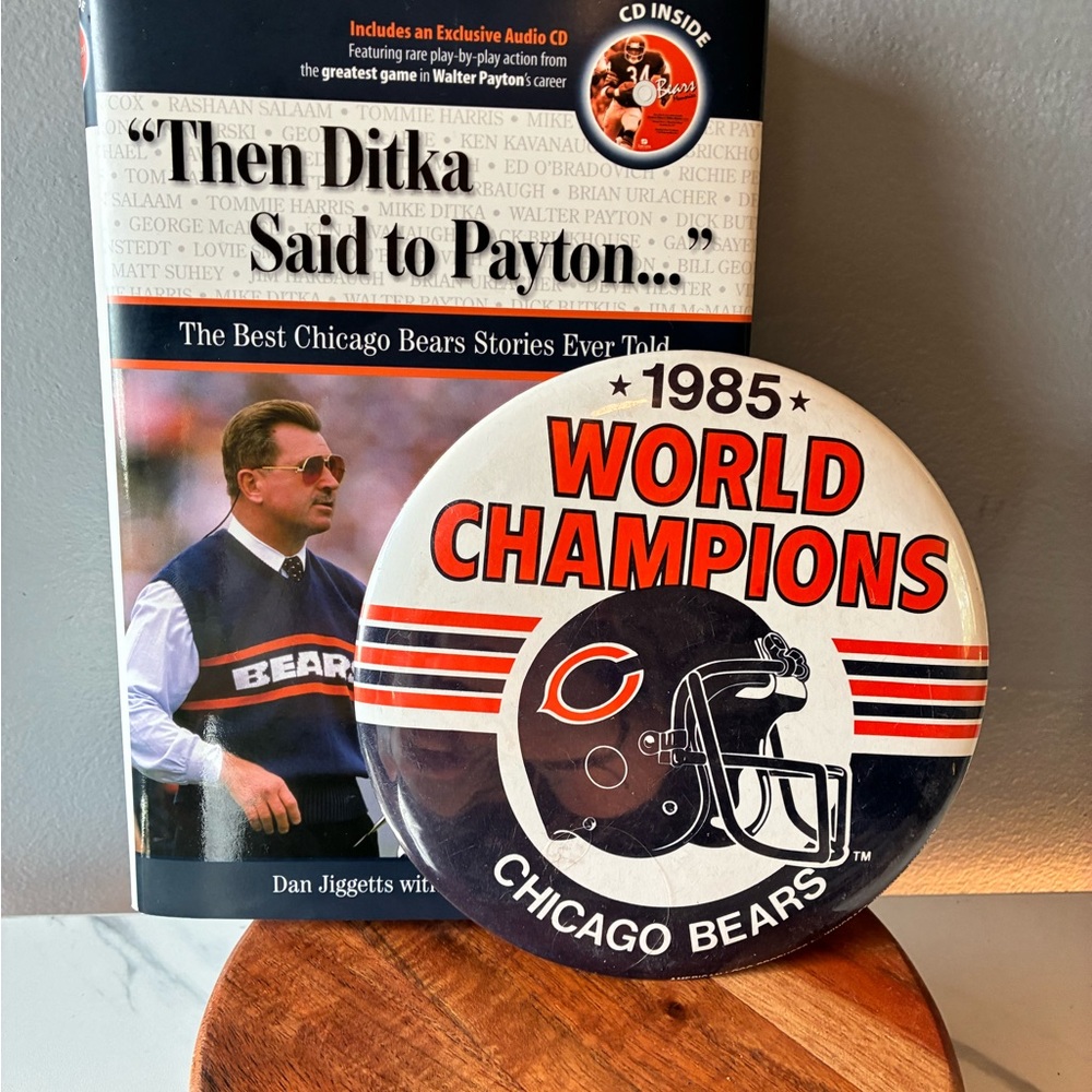 Chicago Bears 1985 World Champions Button “Then Ditka Said to Payton…” Book Set